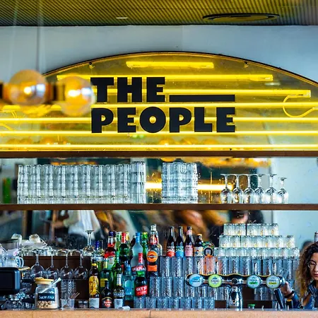 Vandrarhem The People - Nation *