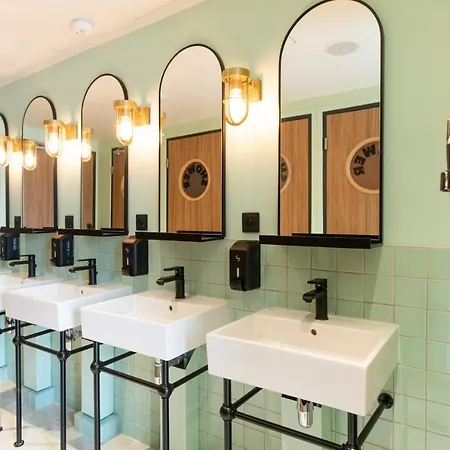 אכסניה The People - Nation פריז