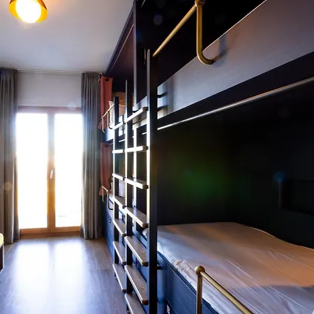 אכסניה The People - Nation פריז