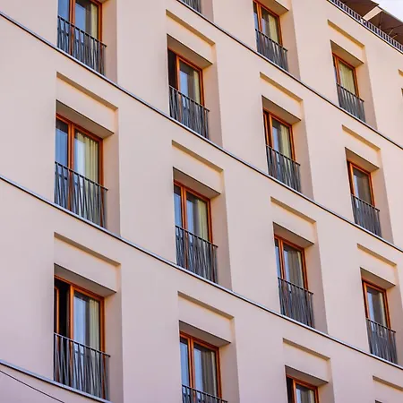 אכסניה The People - Nation