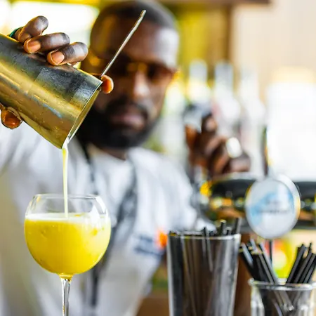 The People - Nation אכסניה *