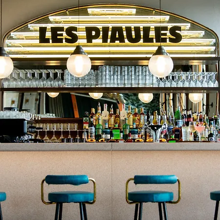 The People - Nation * 巴黎