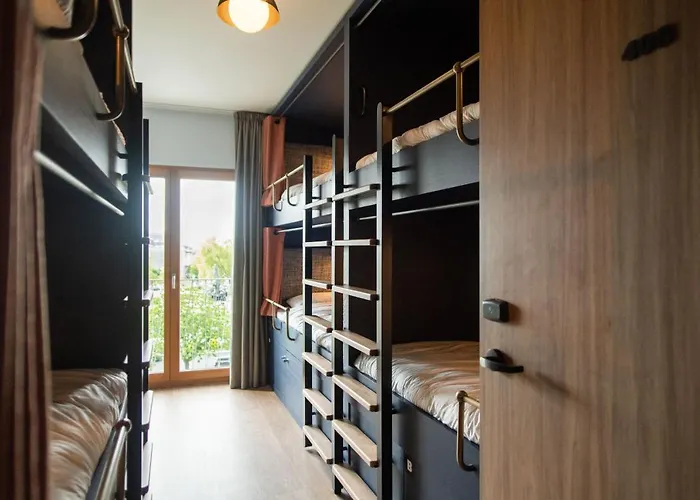 The People - Nation 호스텔