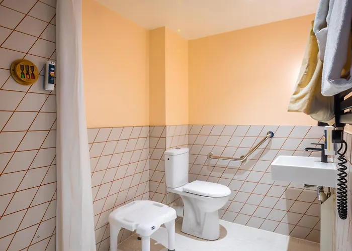 The People - Nation 호스텔 파리