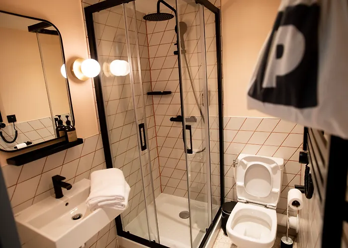 The People - Nation 파리